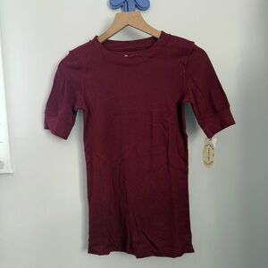 Energie Medium NEW Slim Fit Tee‎ Crew Neck Maroon Burgundy Fall Bodycon Y2K